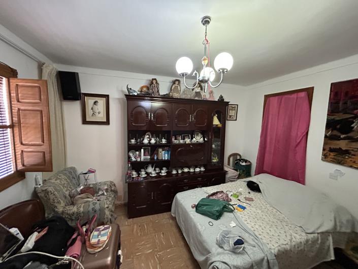 Image No.44-4 Bed Village House for sale