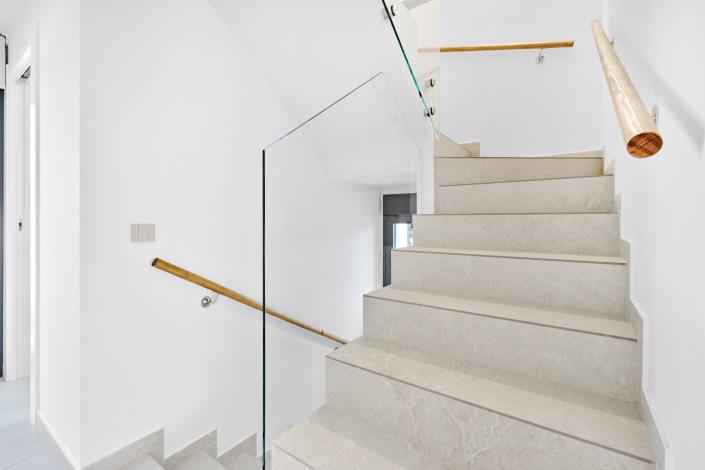 Image No.22-3 Bed Villa for sale