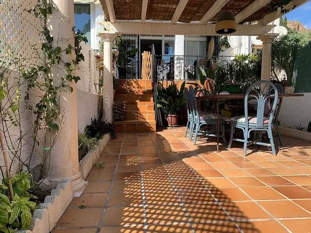 Image No.7-3 Bed Semi-Detached for sale