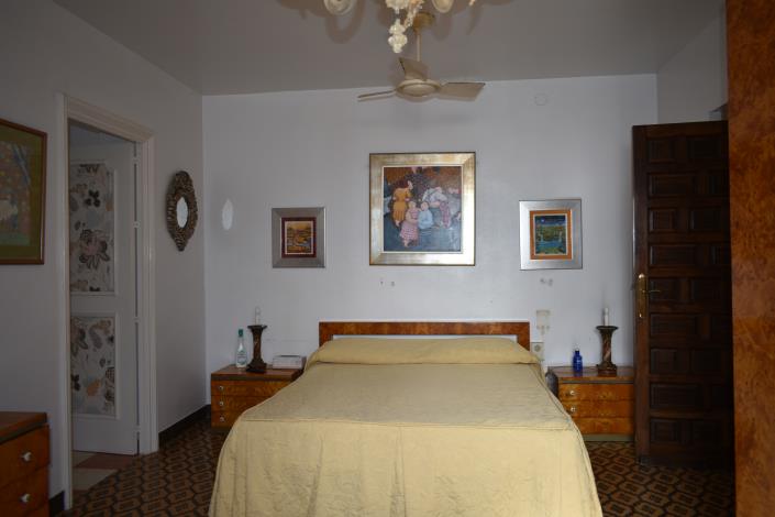 Image No.31-5 Bed Villa for sale