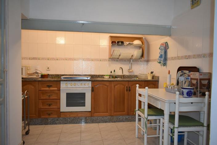 Image No.18-4 Bed Country House for sale