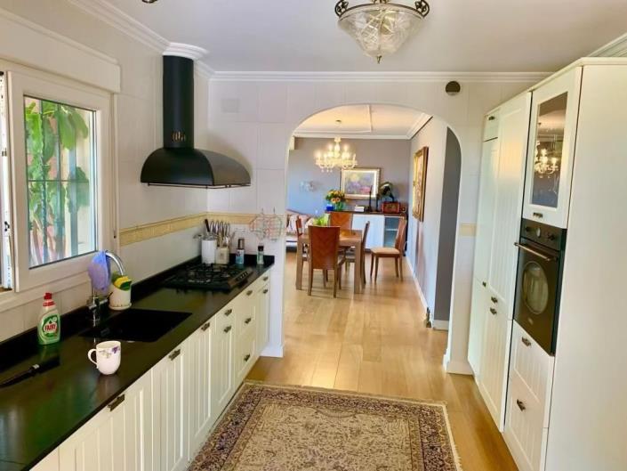 Image No.15-3 Bed Villa / Detached for sale