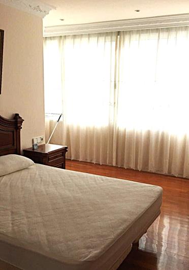 Image No.12-3 Bed Apartment for sale