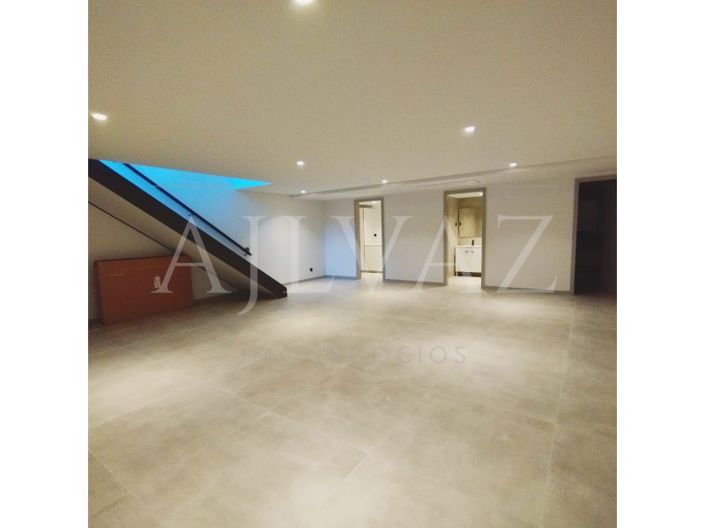 Image No.33-3 Bed House for sale