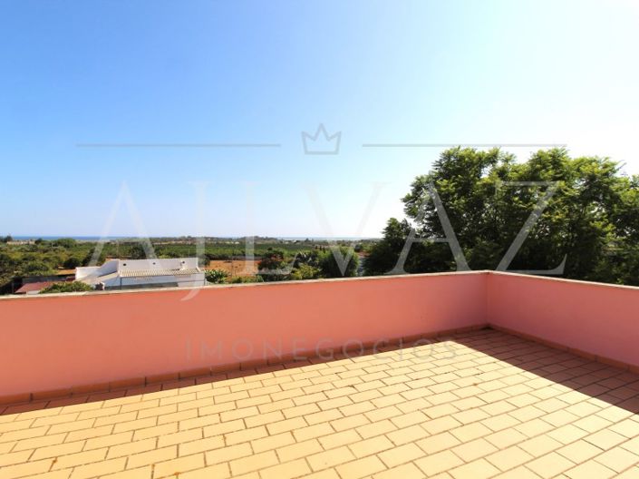 Image No.34-5 Bed House for sale