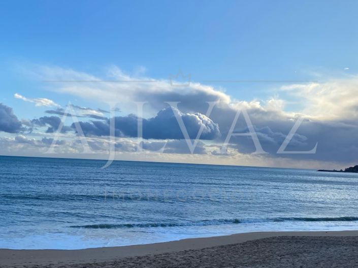 Image No.34-4 Bed House for sale