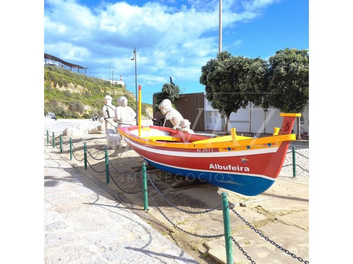 Image No.36-4 Bed House for sale