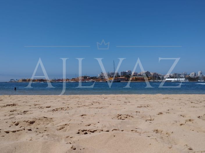 Image No.18-2 Bed Apartment for sale