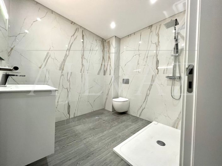 Image No.25-4 Bed Apartment for sale