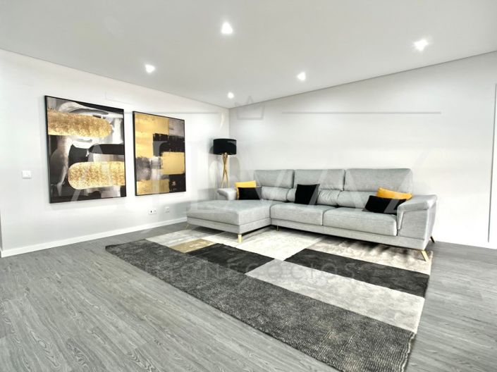 Image No.3-4 Bed Apartment for sale