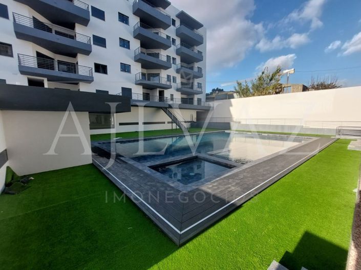 Image No.34-4 Bed Apartment for sale