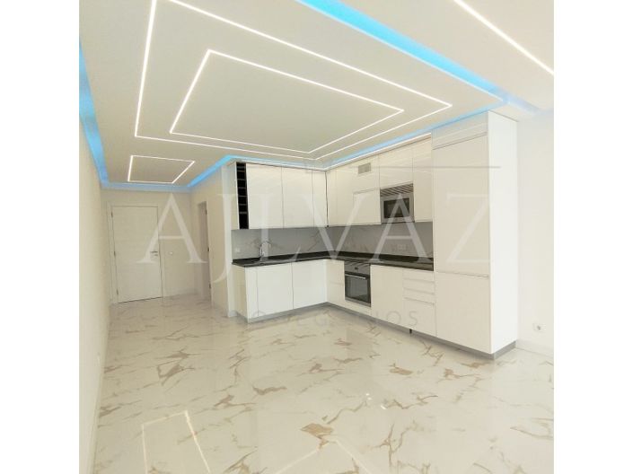 Image No.9-2 Bed Apartment for sale