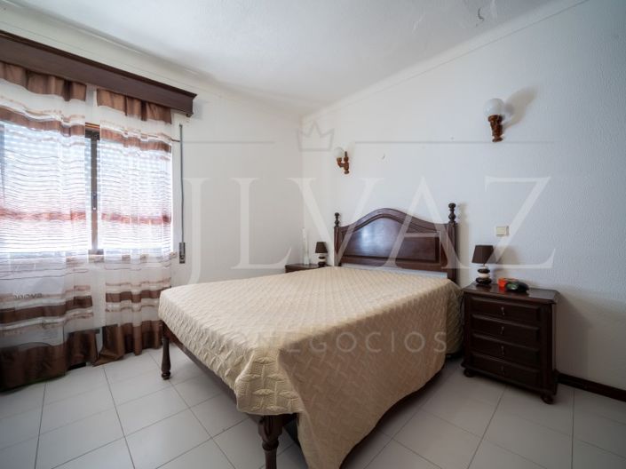 Image No.10-3 Bed Apartment for sale