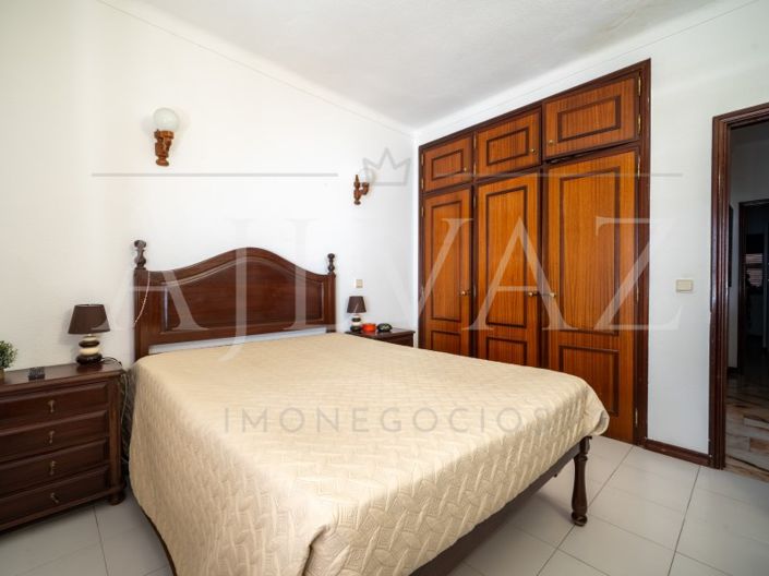 Image No.11-3 Bed Apartment for sale