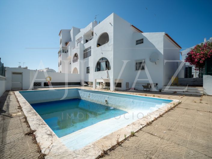 Image No.19-3 Bed Apartment for sale