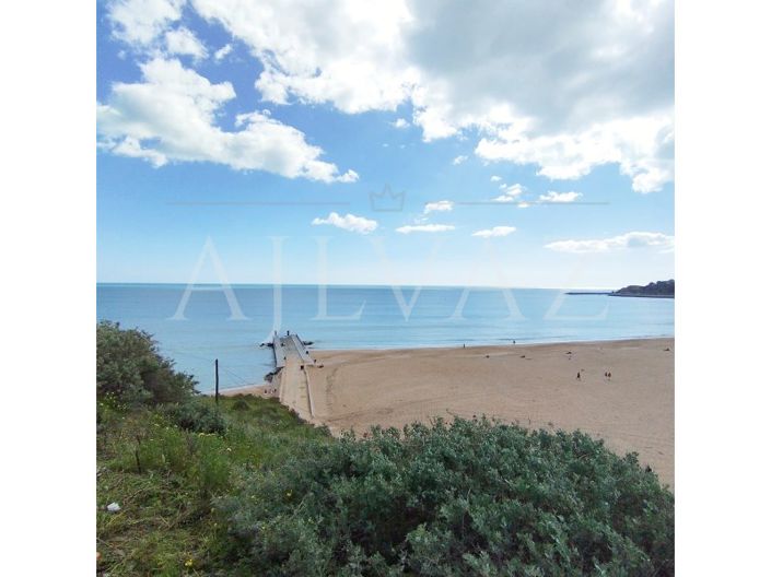 Image No.35-3 Bed Apartment for sale