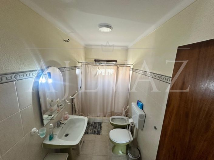 Image No.21-5 Bed House for sale