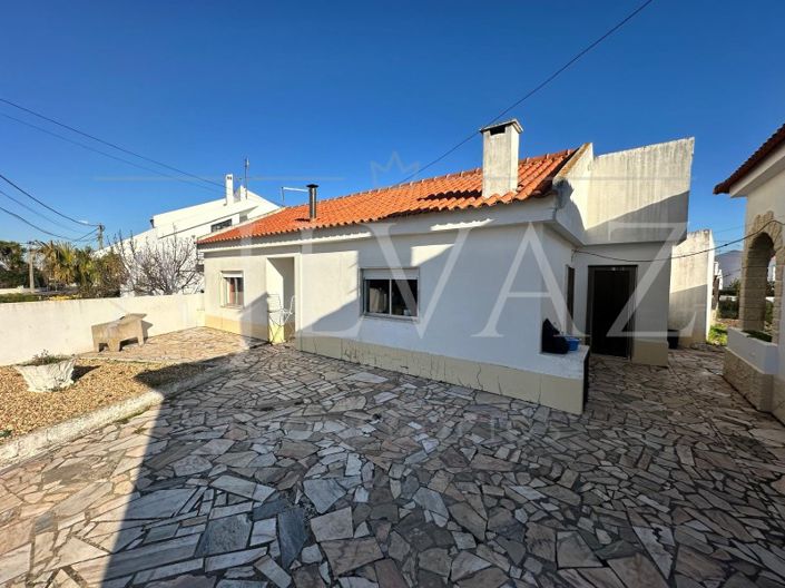 Image No.32-5 Bed House for sale