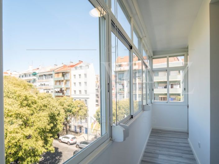 Image No.31-1 Bed Apartment for sale