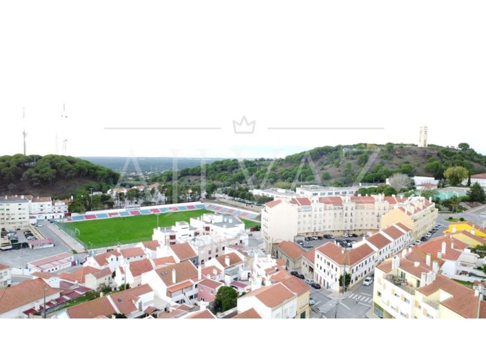 Image No.17-2 Bed House for sale