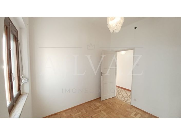 Image No.33-2 Bed House for sale