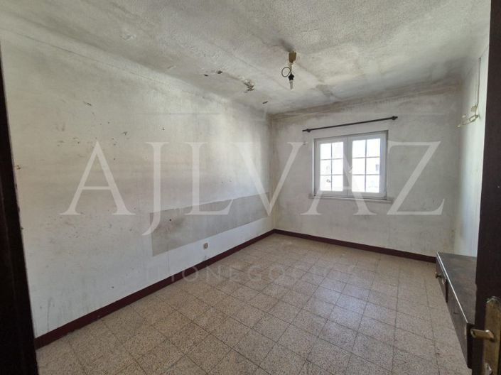 Image No.6-Commercial for sale