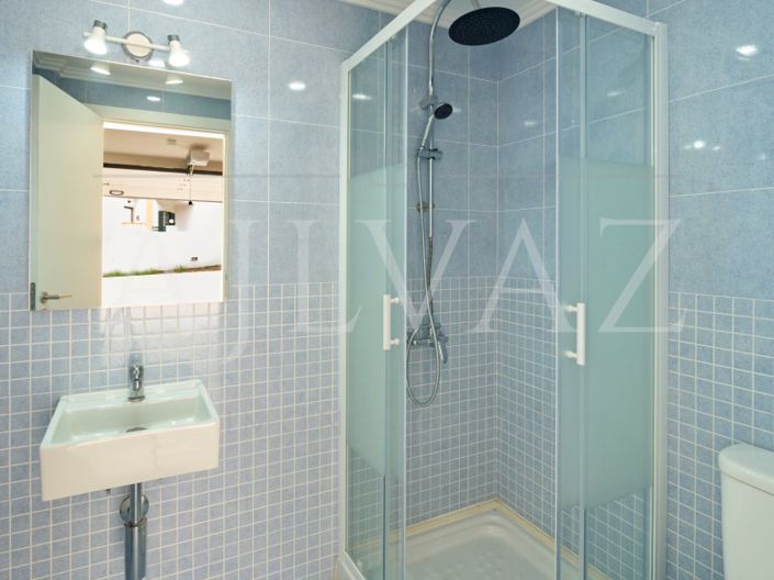 Image No.31-4 Bed House for sale