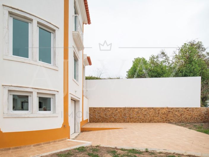 Image No.58-4 Bed House for sale