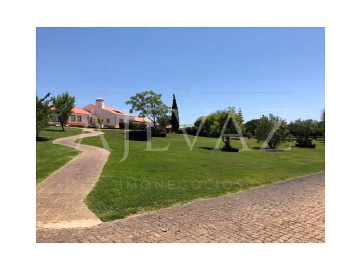 Image No.6-4 Bed Farmhouse for sale