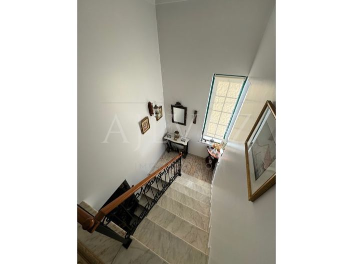 Image No.14-5 Bed House for sale