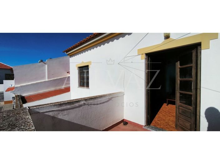 Image No.20-5 Bed House for sale