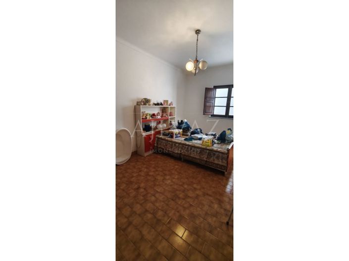 Image No.24-5 Bed House for sale