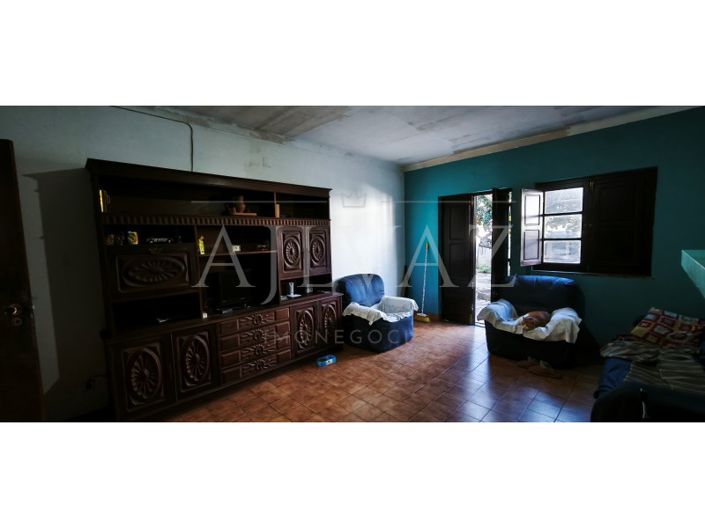 Image No.7-5 Bed House for sale