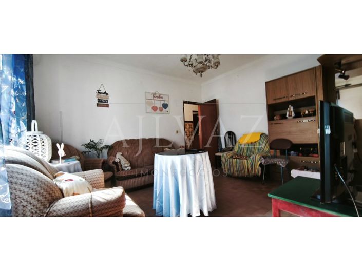 Image No.19-7 Bed House for sale