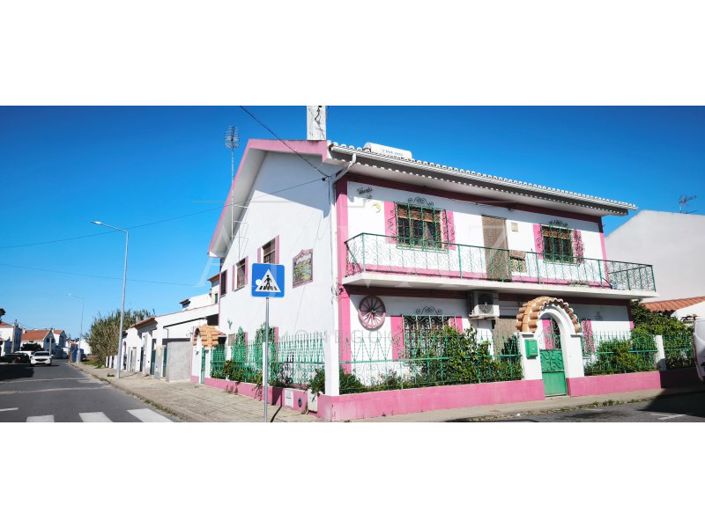 Image No.2-7 Bed House for sale