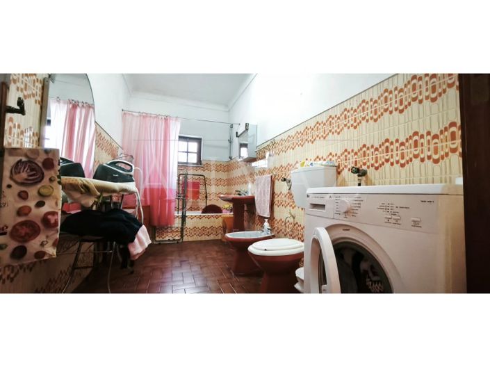 Image No.21-7 Bed House for sale