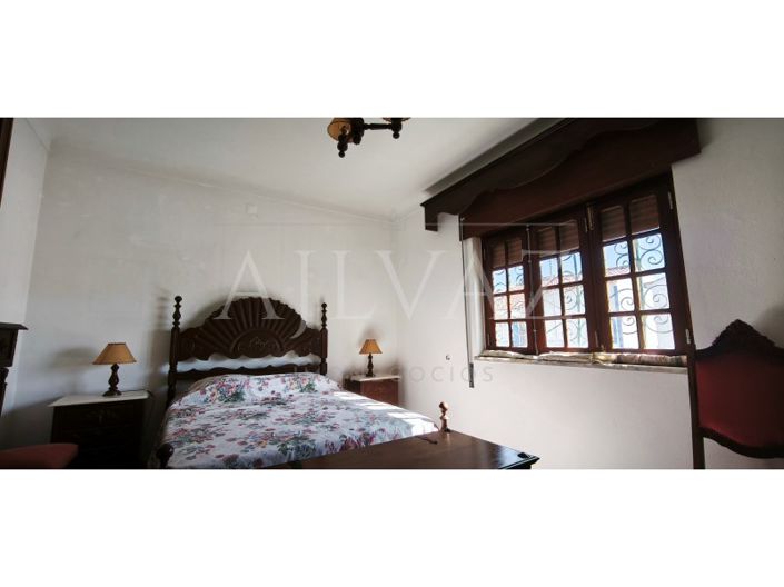 Image No.29-7 Bed House for sale