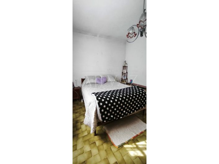 Image No.37-7 Bed House for sale