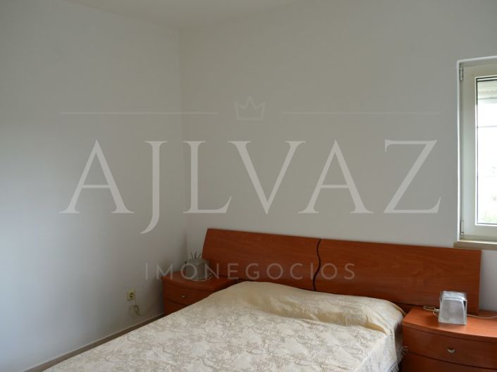 Image No.5-3 Bed House for sale