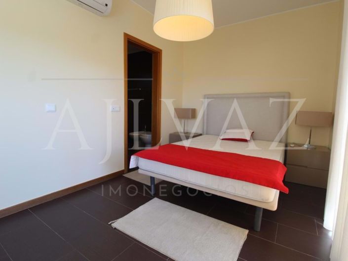 Image No.16-3 Bed House for sale