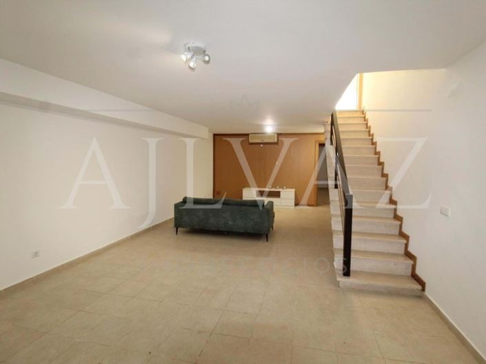 Image No.35-3 Bed House for sale