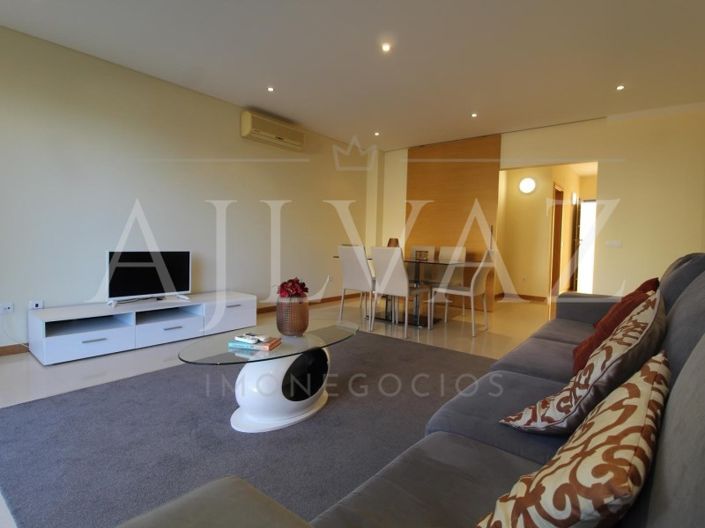 Image No.1-2 Bed House for sale