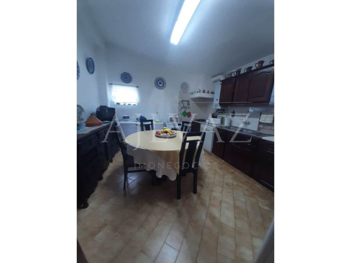 Image No.7-2 Bed Farmhouse for sale