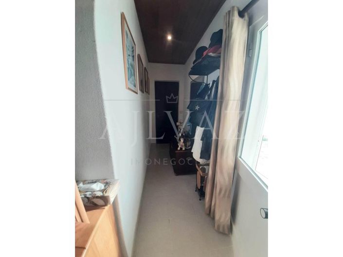 Image No.9-2 Bed Farmhouse for sale