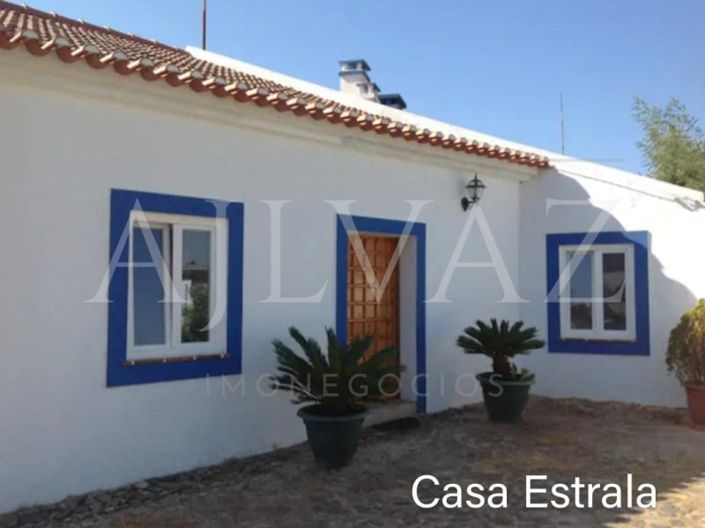 Image No.19-12 Bed House for sale