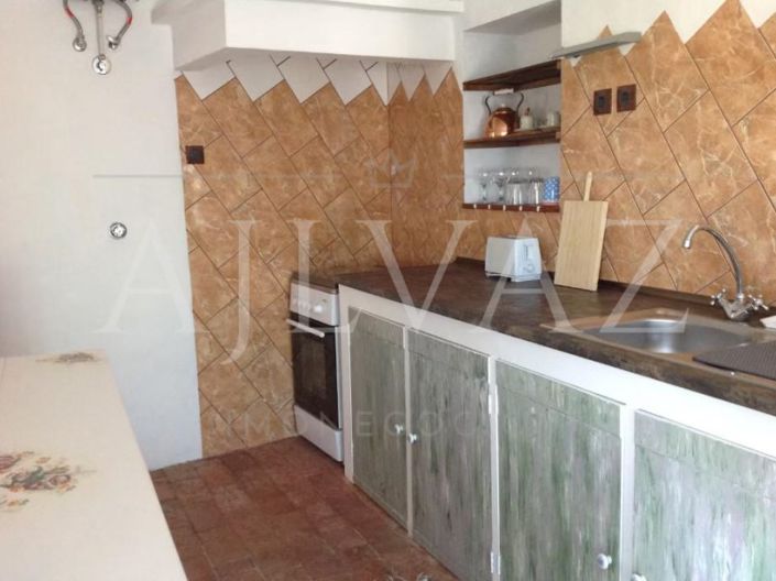 Image No.40-12 Bed House for sale