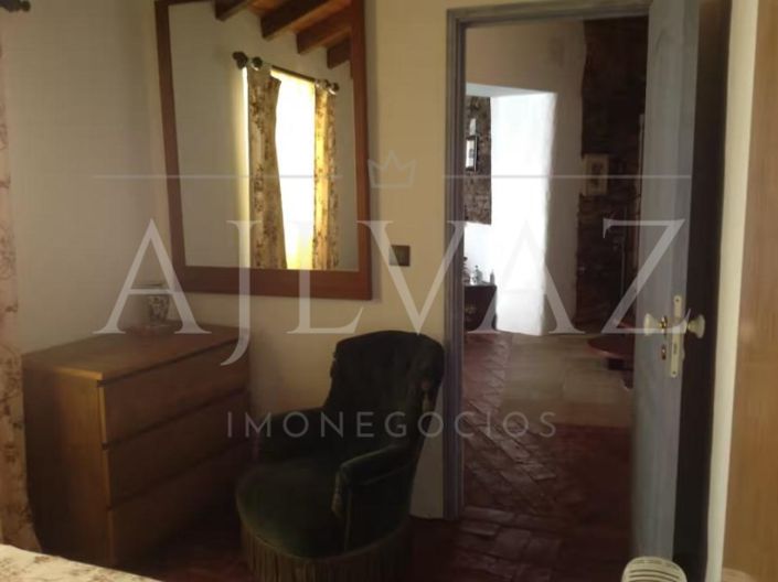 Image No.59-12 Bed House for sale