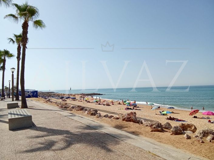 Image No.28-3 Bed Apartment for sale