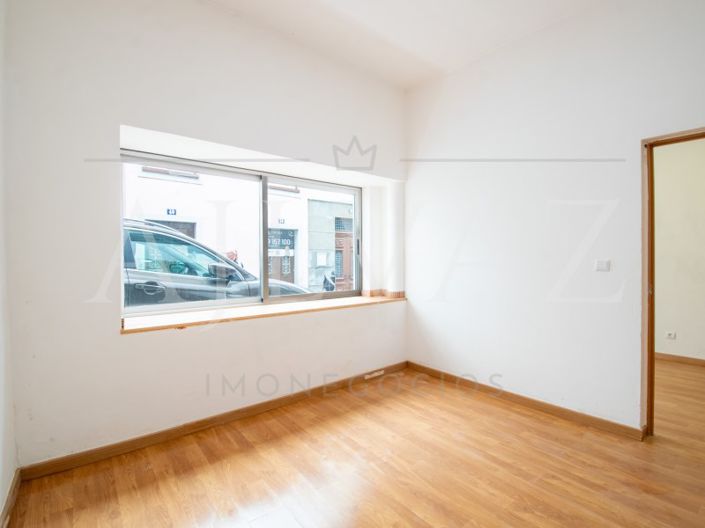 Image No.35-Property for sale