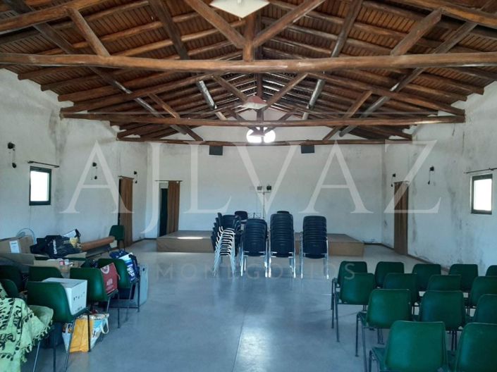 Image No.18-5 Bed Farmhouse for sale